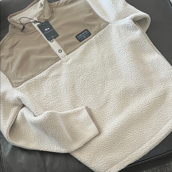 FISHHIPPIE Other - NWT FISHHIPPIE Fleece